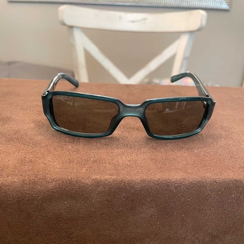 Gucci Dark Green Sunglasses